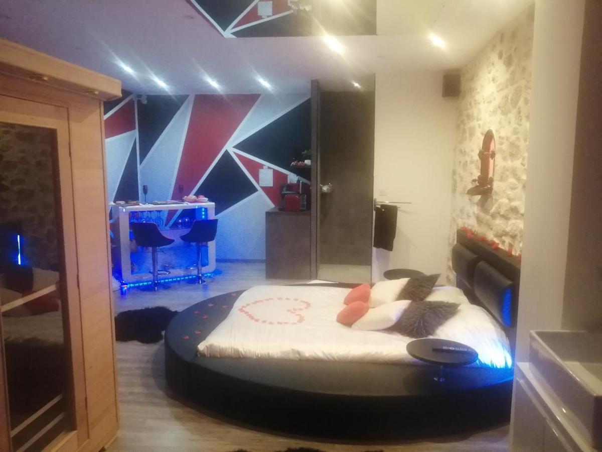 Le Reve De Lily Bed & Breakfast Les Vignères Eksteriør bilde