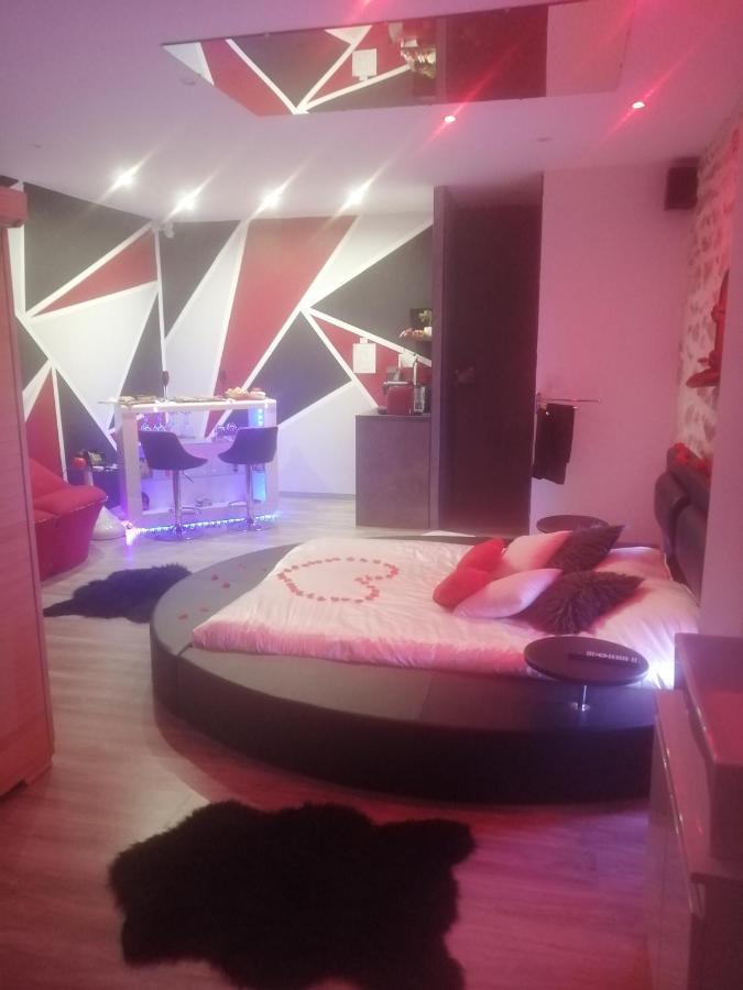 Le Reve De Lily Bed & Breakfast Les Vignères Eksteriør bilde