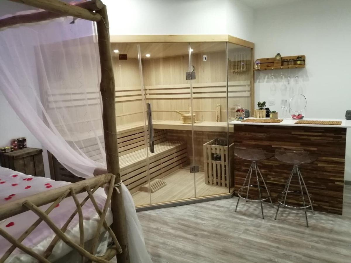 Le Reve De Lily Bed & Breakfast Les Vignères Eksteriør bilde